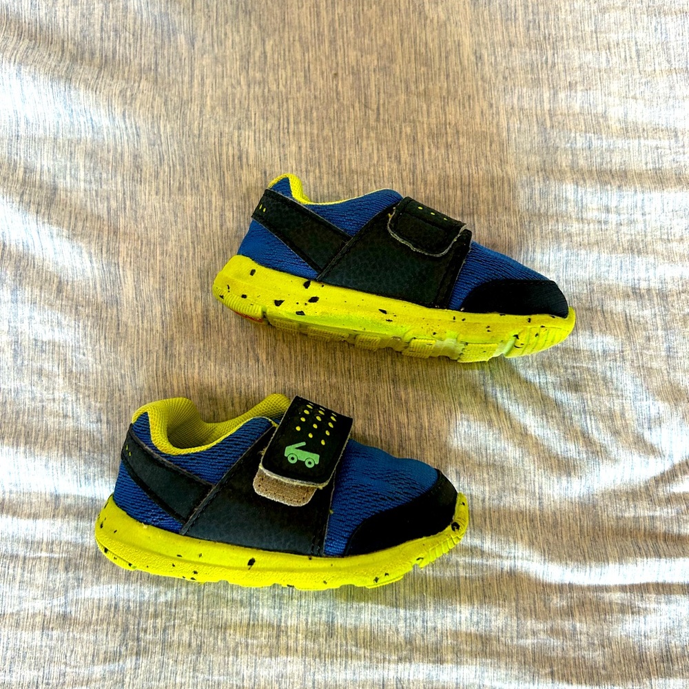 Toddler boy shoes
